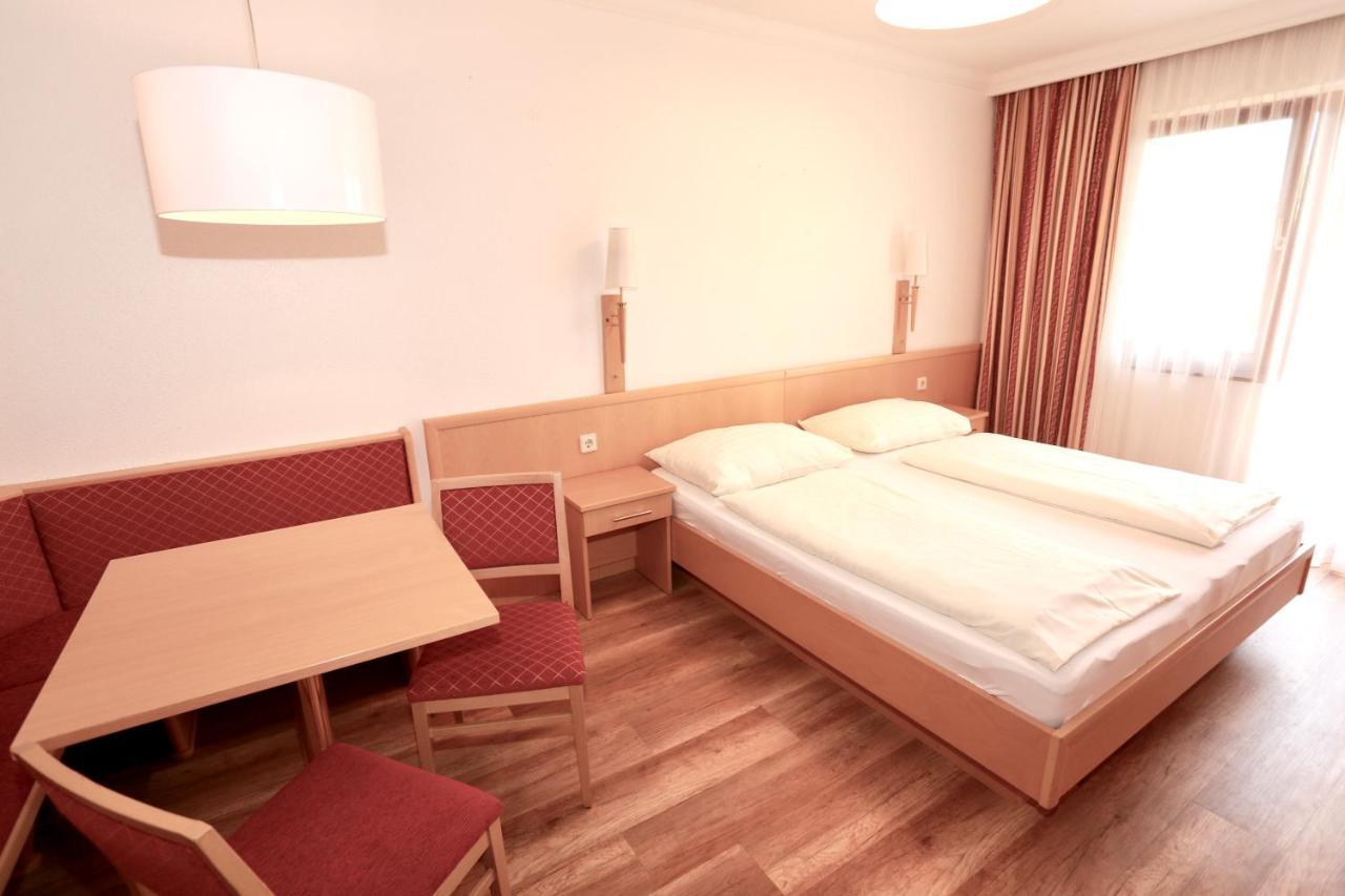 Reisslerhof Hotell Grobming Exteriör bild