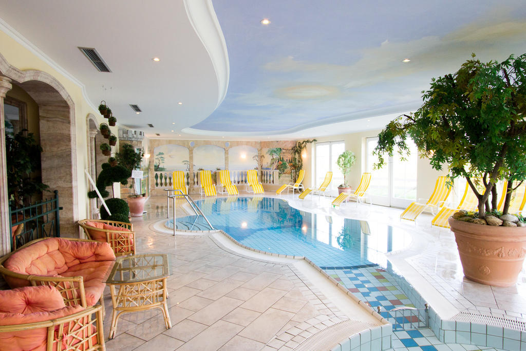 Reisslerhof Hotell Grobming Exteriör bild