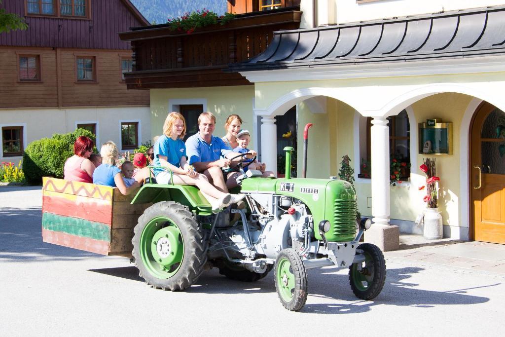 Reisslerhof Hotell Grobming Exteriör bild